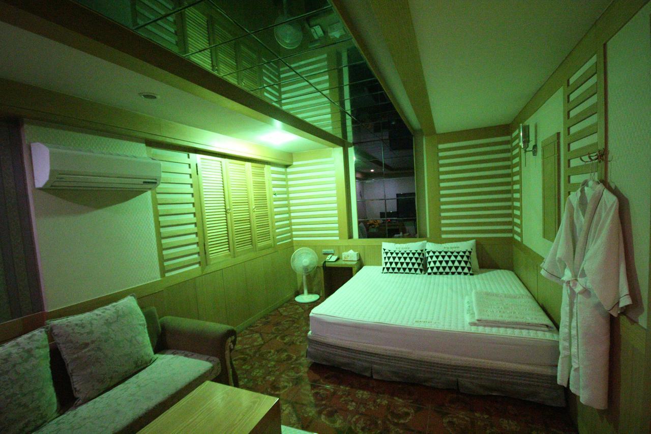 Alibaba Motel Пусан Номер фото